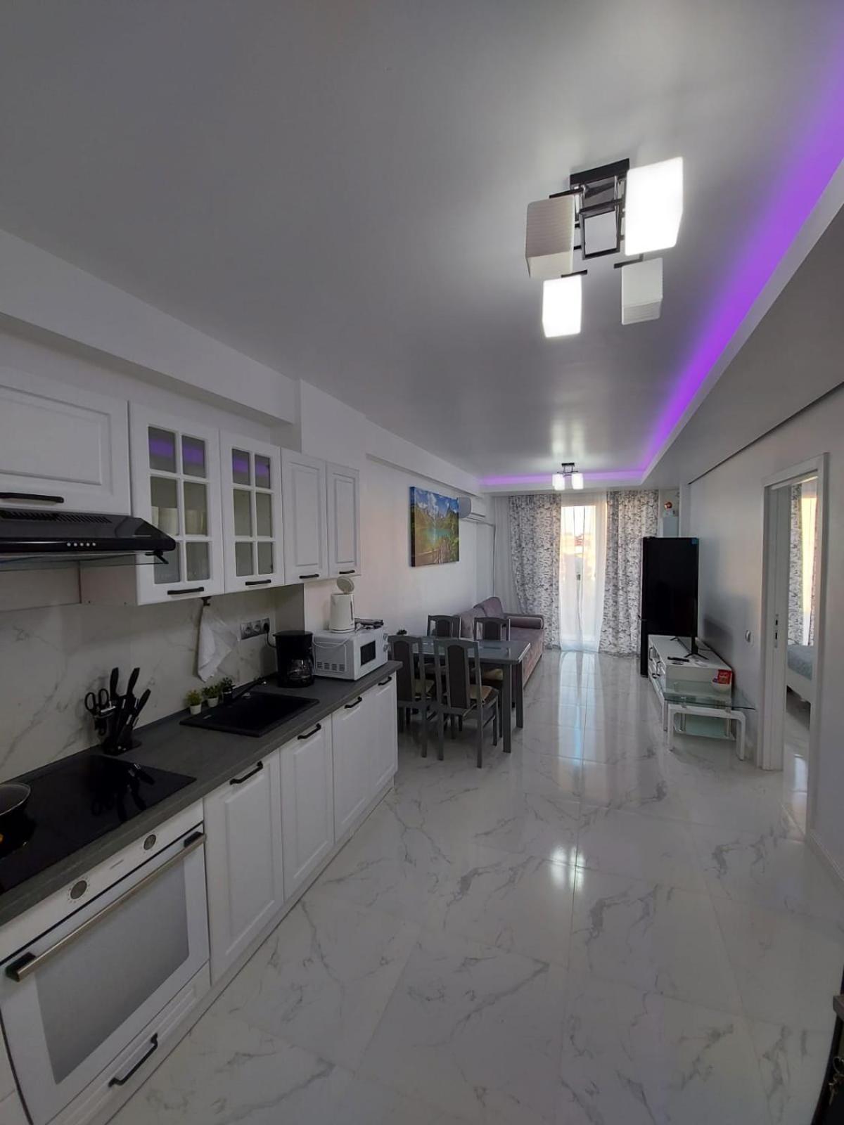 New Transilvania Apartment คลูจ-นาโปกา ภายนอก รูปภาพ